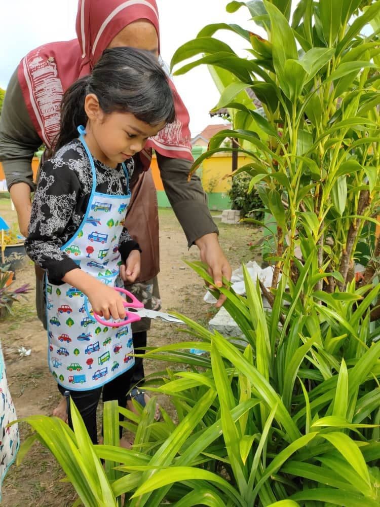 Teroka Ilmu Menerusi Alam